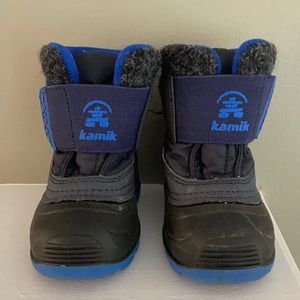 Kamik brand toddler snow boots. Size 6.
